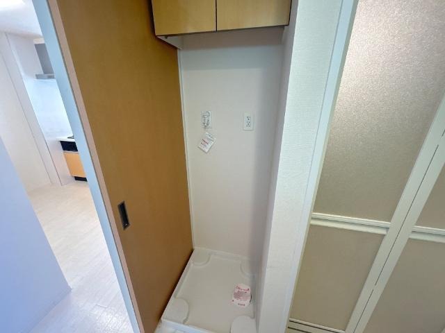 もちろん室内洗濯機置き場付きです。