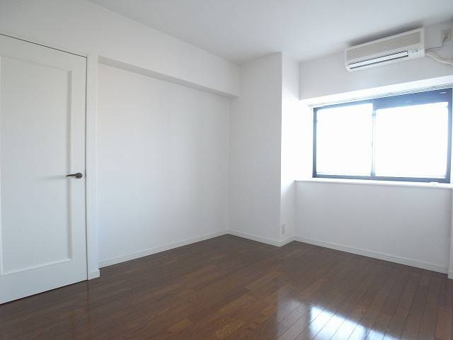 大きなベットも置けますね