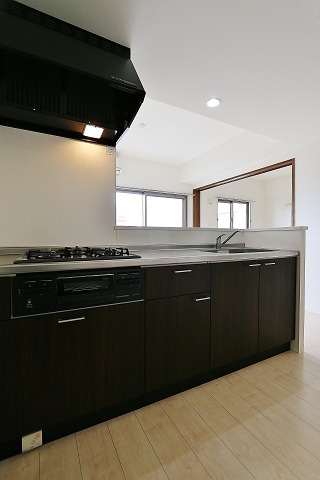 カウンターキッチンは会話が弾みますね