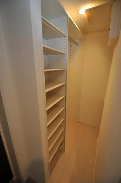 シューボックスで玄関スッキリ