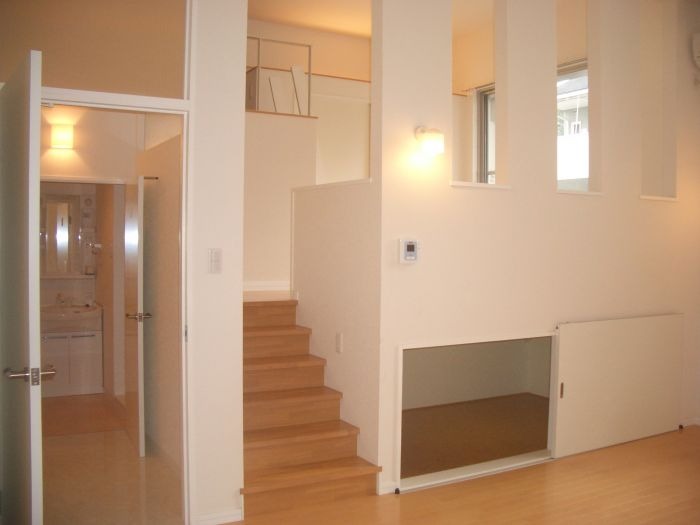 家具の配置がしやすいお部屋です