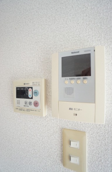 外の様子が見えて安心です。