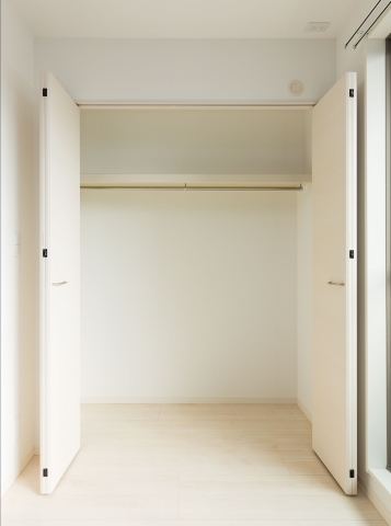 お洋服などはこちらへ