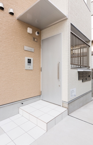 オートロック付きでより安心ですね