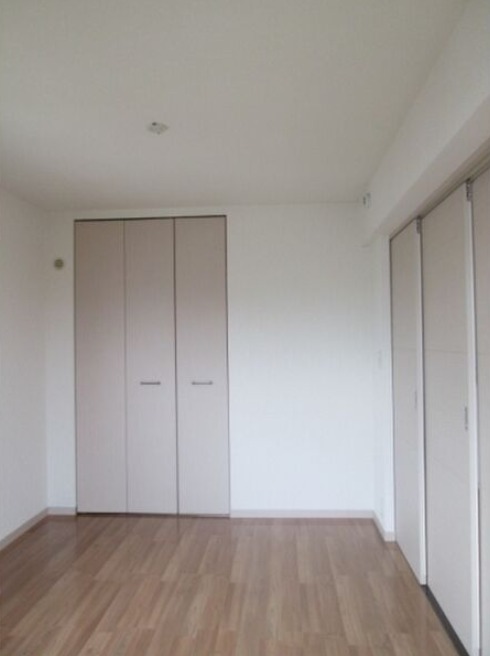 寝室にも子供部屋にもオススメの洋室です