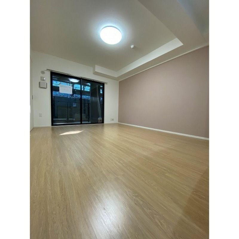 リビングの別角度からの写真です。