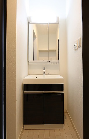 お出かけ前の身支度はこちらでバッチリです