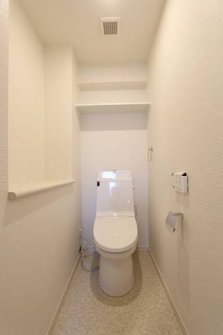 うれしい温水洗浄便座機能付き