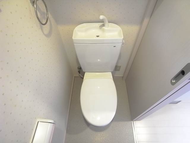 シンプルな空間ですね