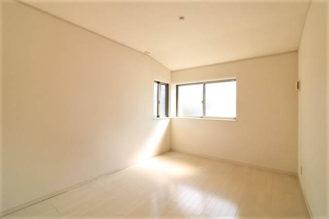 家具はどのように配置するかワクワクしますね