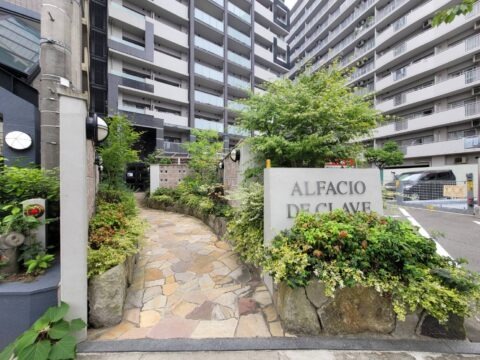 オシャレなエントランスです