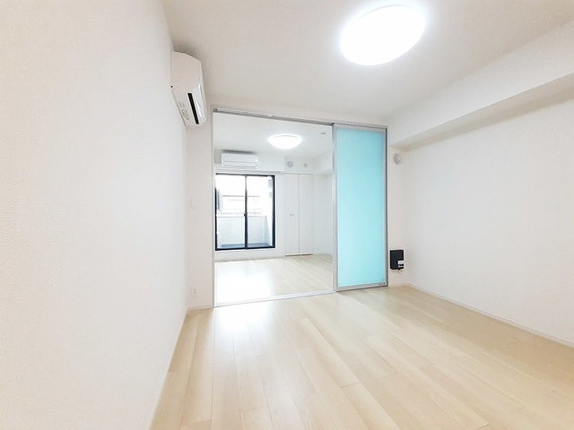 家具の配置がしやすいお部屋です